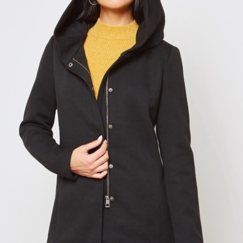 VERO MODA | Black Zipper Trench Coat High Low Hem with Hoodie - Picture 2 of 12